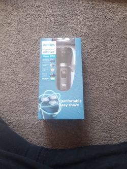 PHILIPS Norelco Shaver 3750
