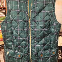 St. John's Bay Quilted Vest 

Size St