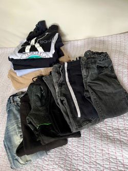 13 ítems , Boys clothes size 7 all for $10
