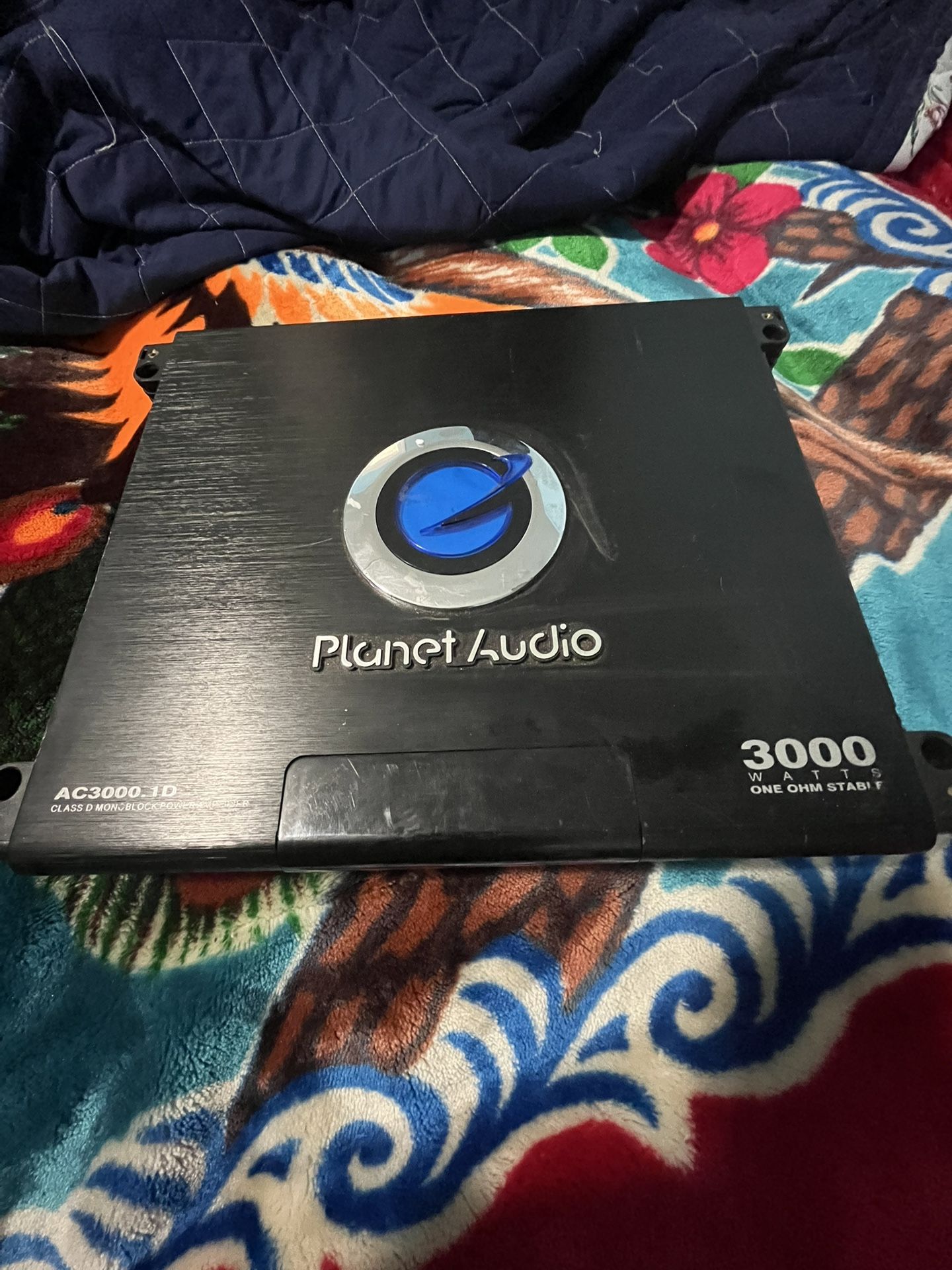 Power Amplifier 3,000 Watts