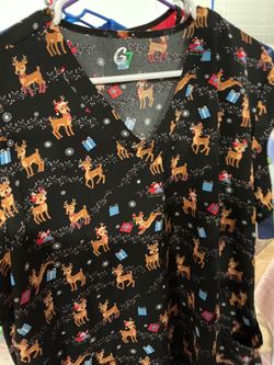 Scrub tops xl