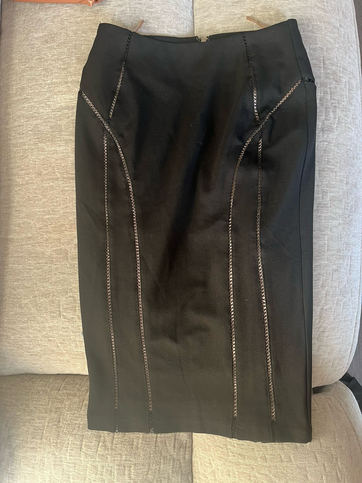 Entry Pencil Skirt