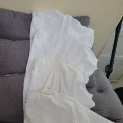 Man's Shirts 👕 Size https://offerup.com/redirect/?o=TS5uZXc= Whith Tags