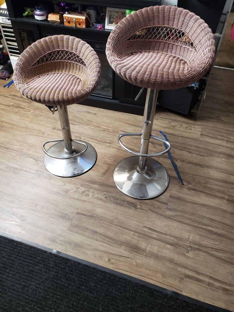Wicker Stool Chairs