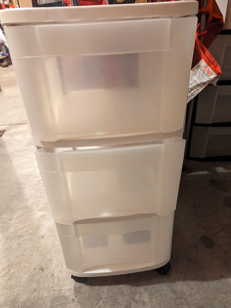Sterilite 3 Drawer Cart With Wheels (New)