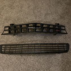 2010 Chevy Camaro SS Grille 