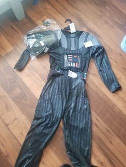 Dark vador boy size large