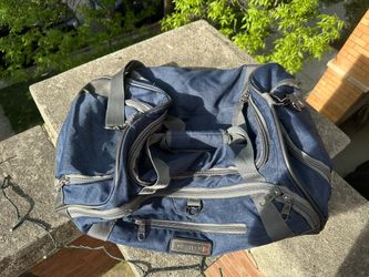 🇨🇭 Swisstech bag All Zippers Work 