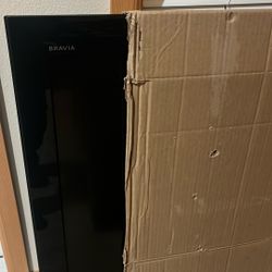 Sony 52" Bravia LCD TV 