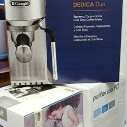  De'Longhi Dedica Duo Espresso Machine. Brand New