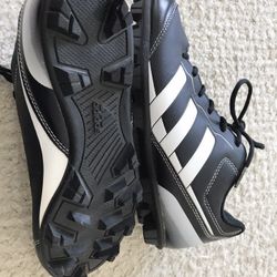 Youth Baseball Cleats