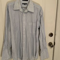 Mens Shirt Size 15-1/2 Medium, Never Used, In Excellent Condition & Comes From a Smoke Free and Pet Free Home. The Lifetime Collar by Tommy Hilfiger.