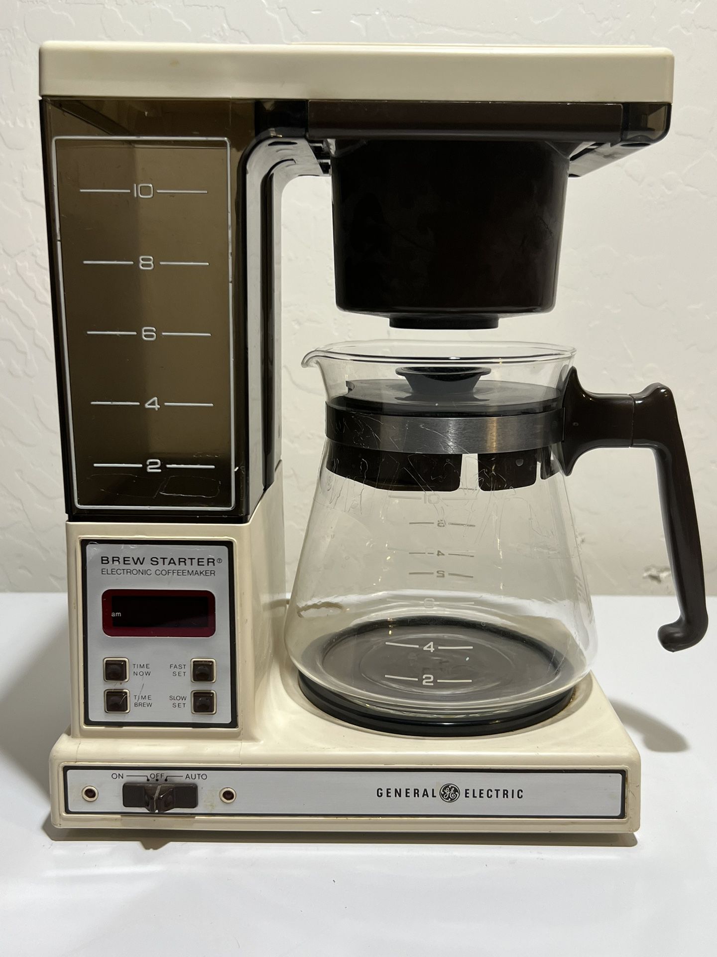 Gevalia Kaffe 12-cup automatic Coffee maker for Sale in Boca Raton, FL -  OfferUp