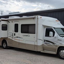 Class C RV and jeep Combo