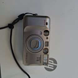 Minolta Freedom Zoom 115 Film Csmera. Tested And Operational. 