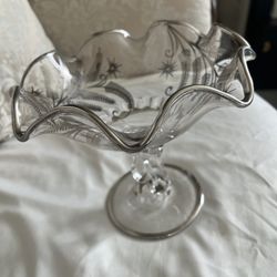 Antique/Vintage Glass decorative Compote approx H6”W6.3/4”