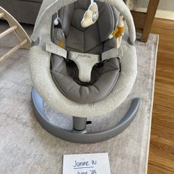 Nuna Leaf Grow Swing