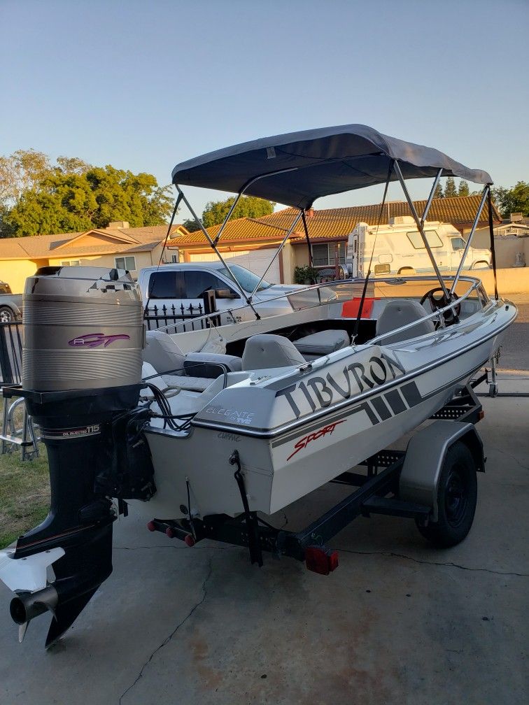 Photo Fishski Fiberform Boat