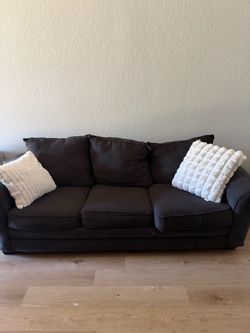 Couch set with large pull out sofa and love seat