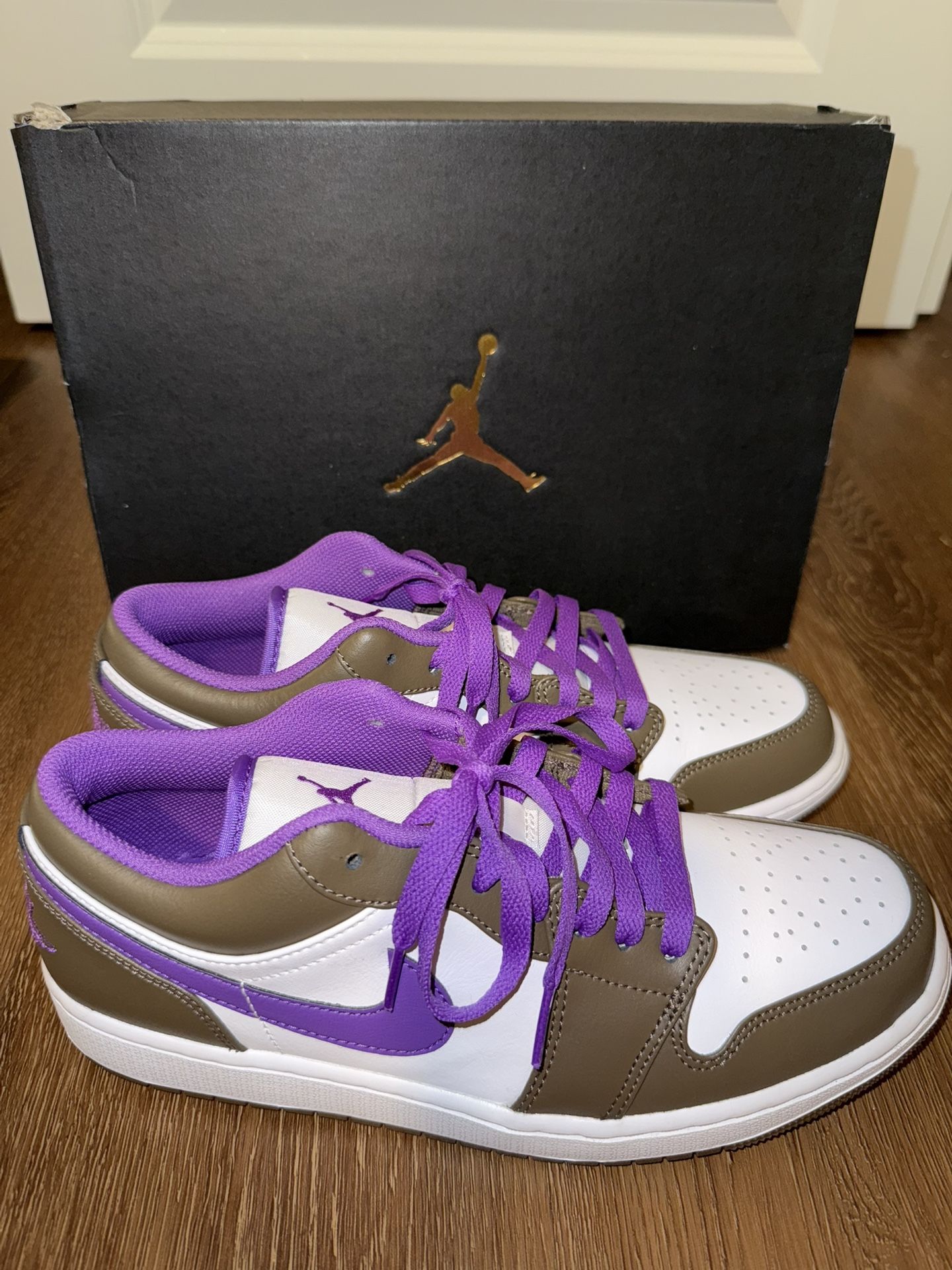 Air Jordan 1 Low ‘Palomino’