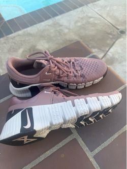 new nike woman’s 10