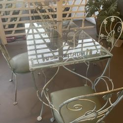 Outdoor Dining Set