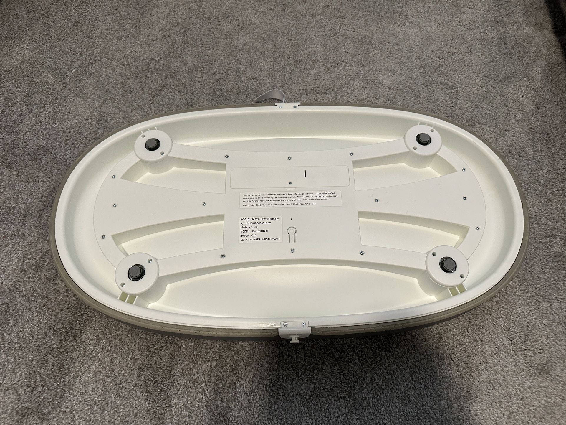 hbg16001gry grow hatch baby grow smart changing pad and scale