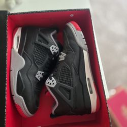 Jordan Retro 4's "Bred Reimagined"