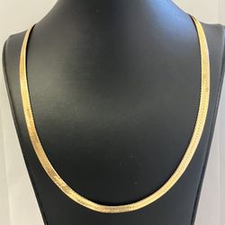 14k Solid Gold Italin Herringbone 20” Chain 19Grams