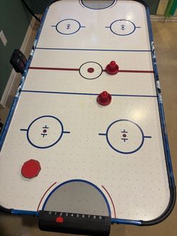 Air Hockey Table