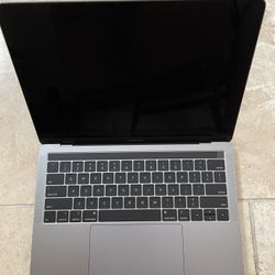 New 2021 MacBook Pro with M1 chip 8GB 256GB