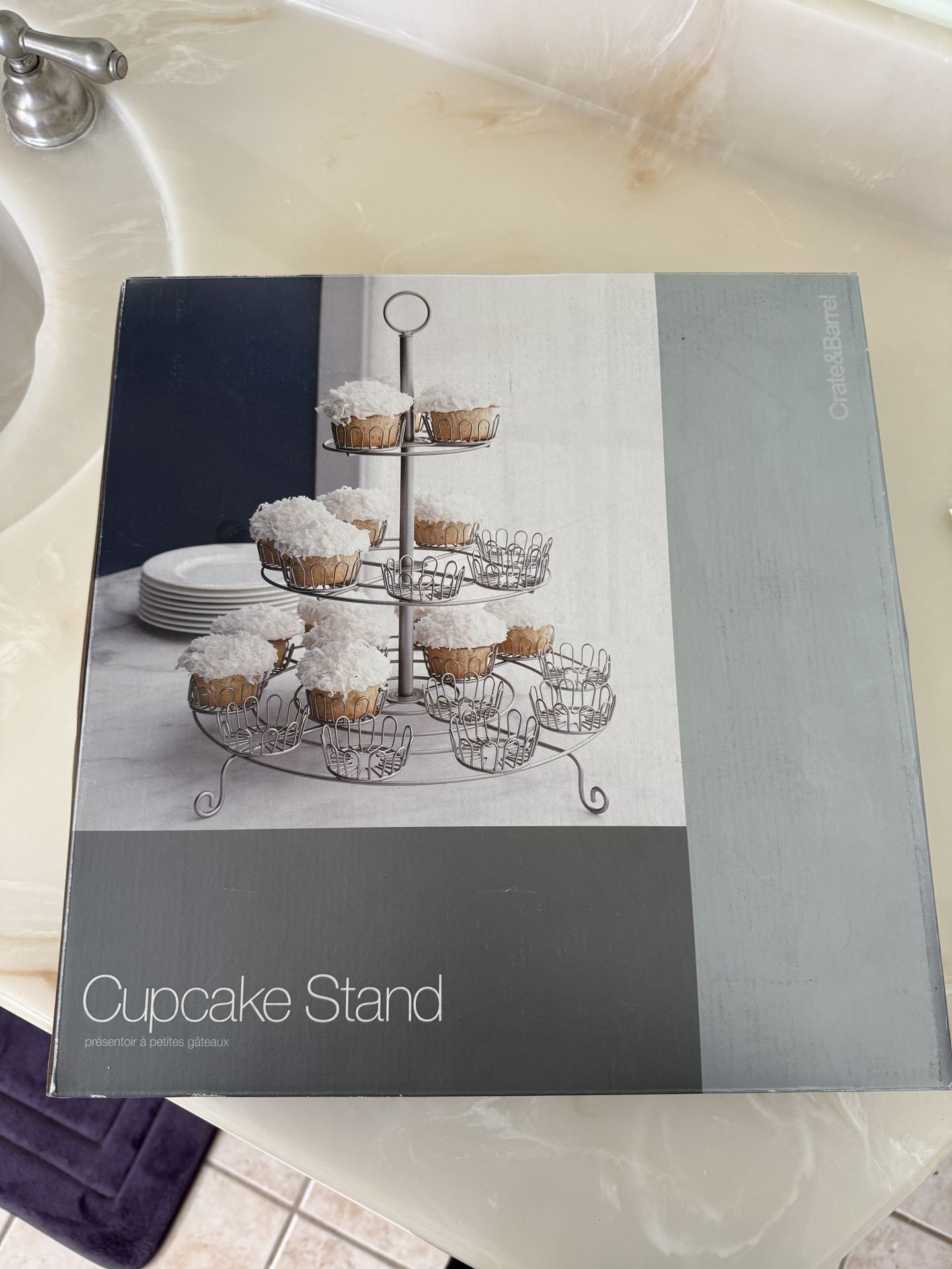 Crate And Barrel Cupcake Holder