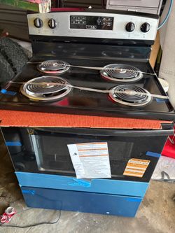 Amana 30 in. 4 burners Stove