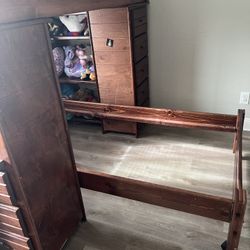 Bunk bed With Desk 