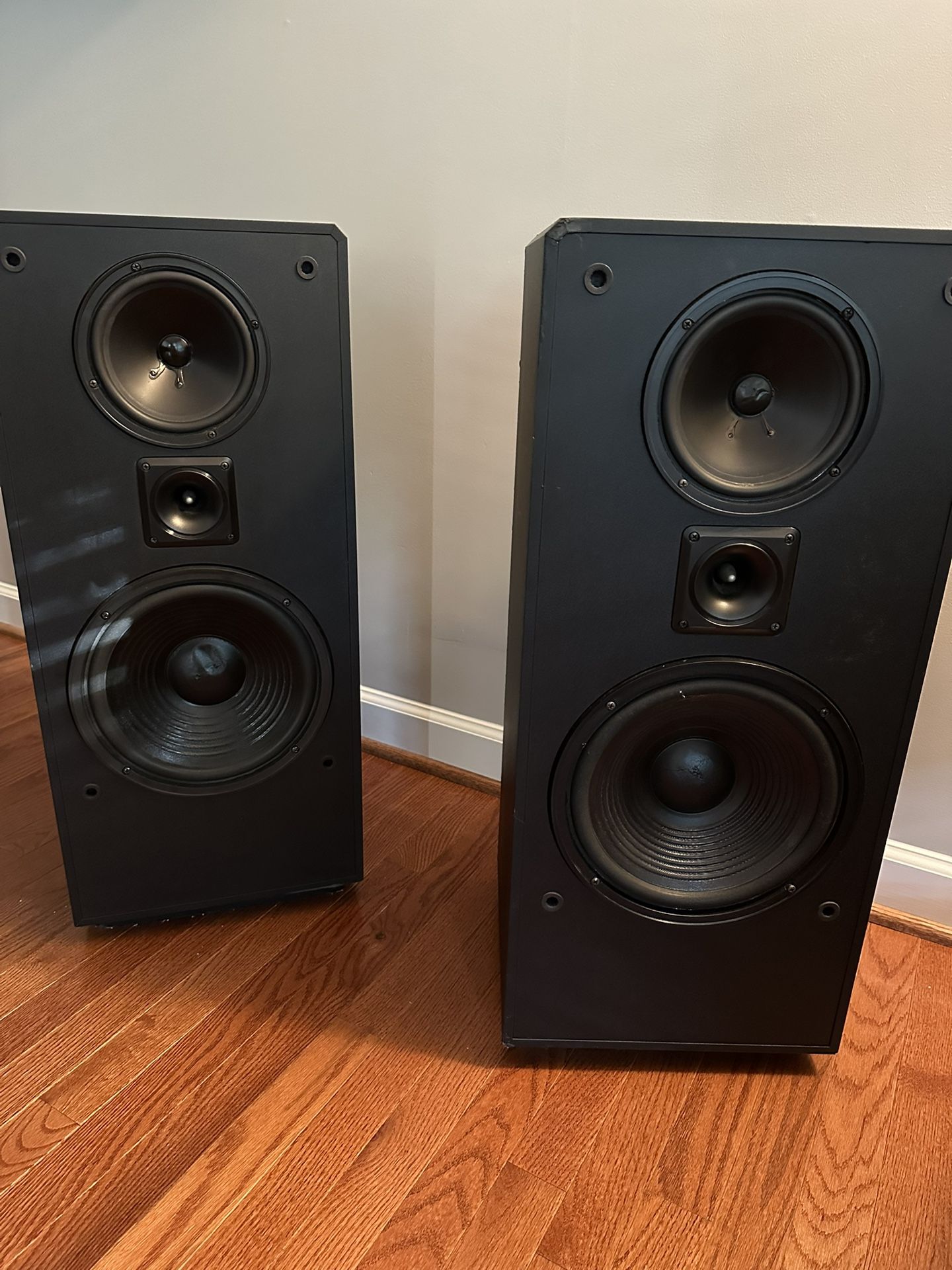 DCM KX10 FLOOR SPEAKERS
