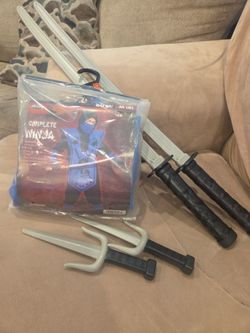 Kids costume Ninja size M(8)
