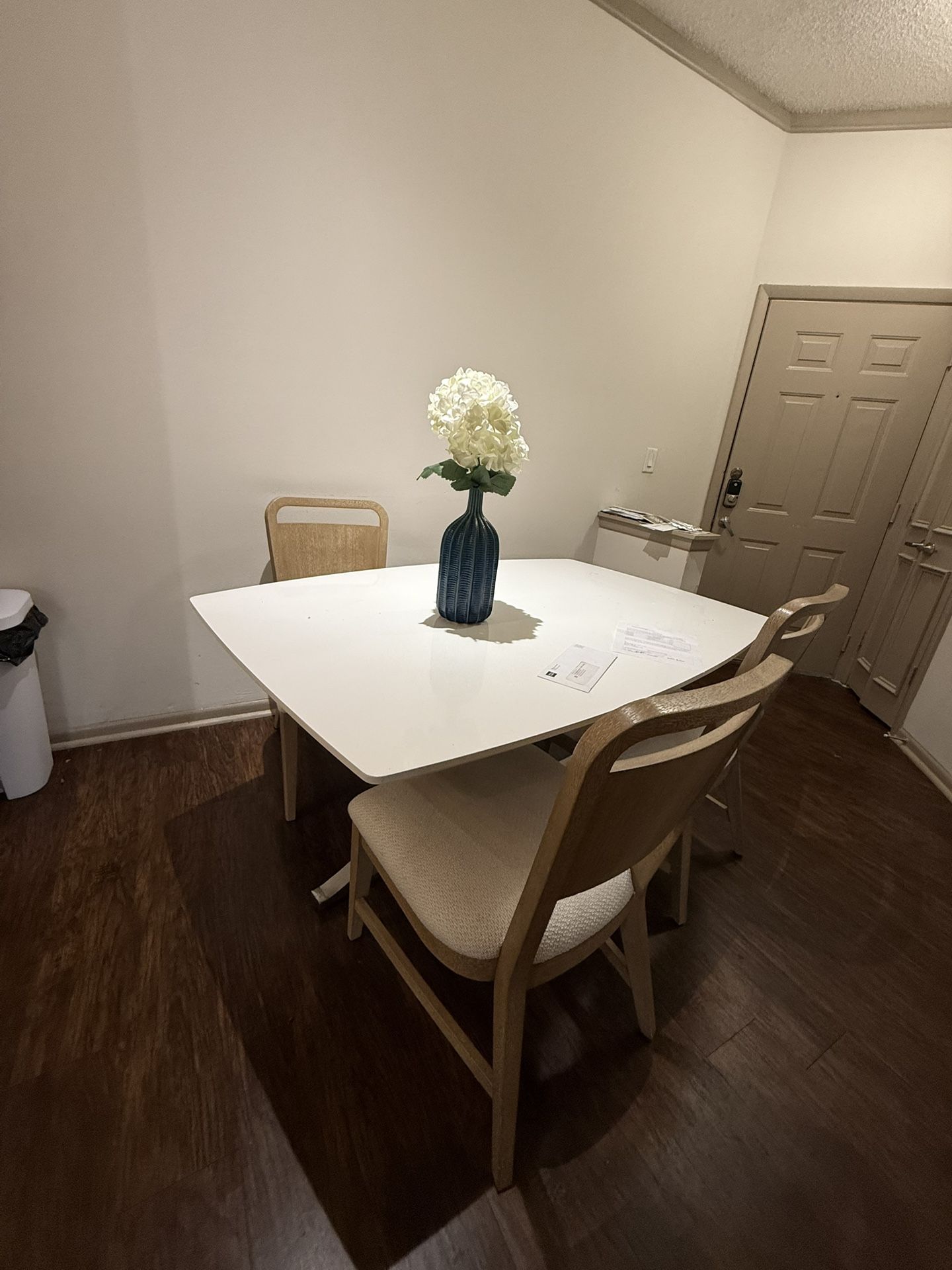 Dining Table Set