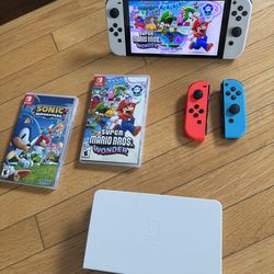 Nintendo Switch OLED Bundle