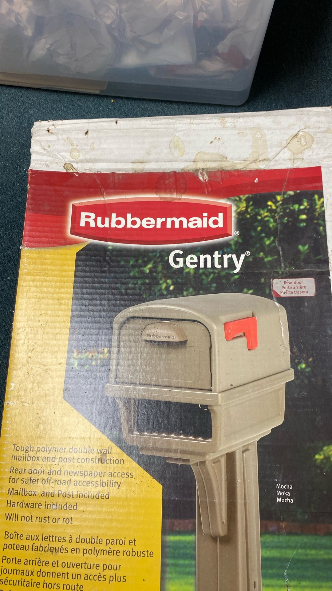 Rubbermaid Gentry 2 Door Mailbox & Post