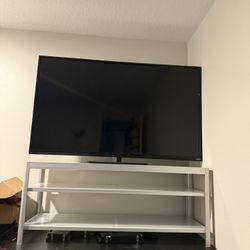 55” TV And Center