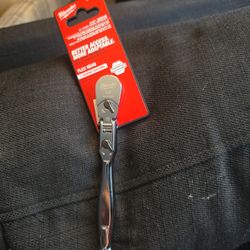 Milwaukee 1/4 DR FLX Ratchet 6 inch
