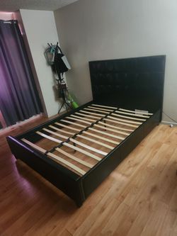 Black bed frame