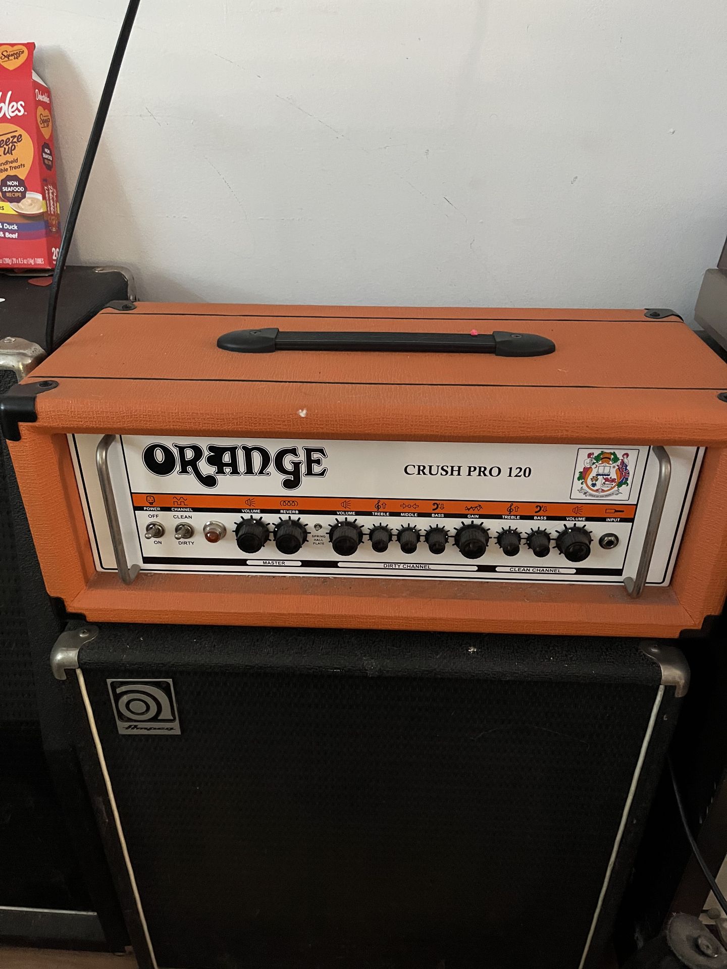 Orange amp cr120 crush 120 and ampeg cab