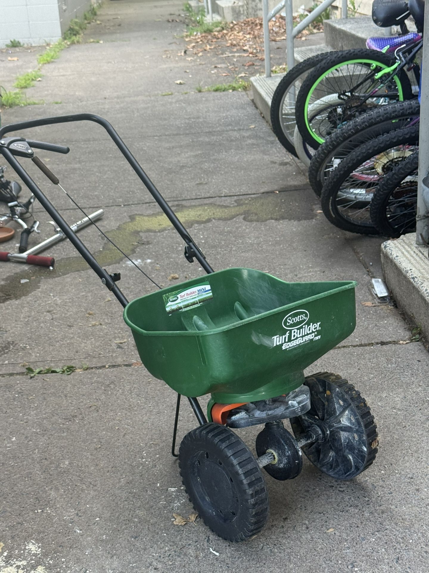 Seed Spraying Machine