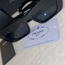 PRADA SUNGLASSES 🕶️ 