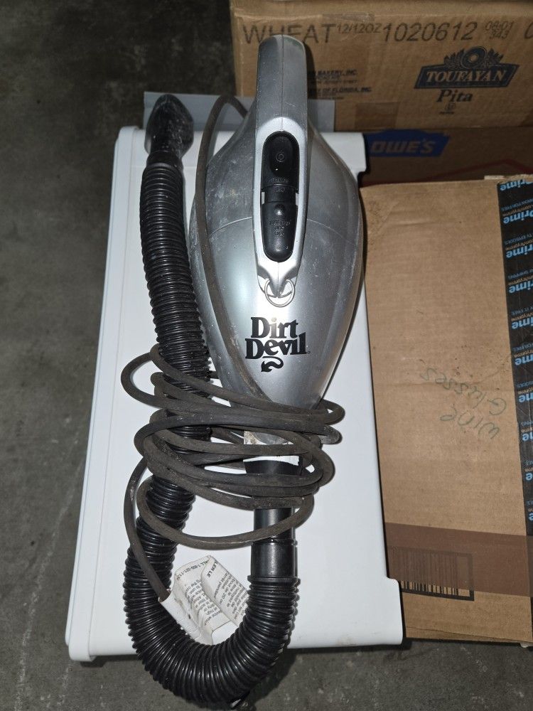Dirt Devil Shop Vac