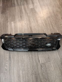 Range Rover Sport SVR Grill OEM NEW!