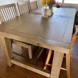 Living Spaces Dining Room Table & Chairs w/ Bench 