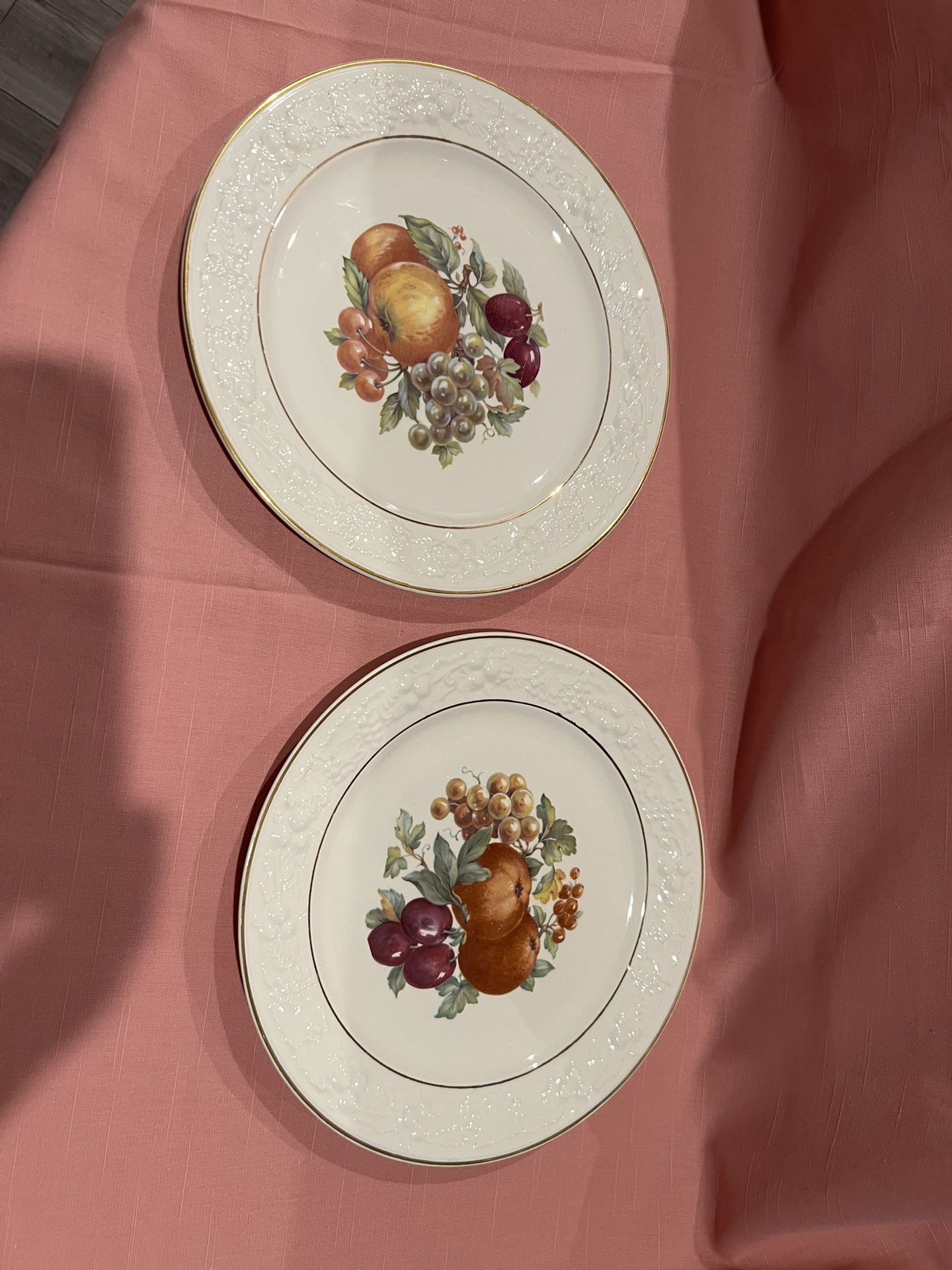 Antique Homer Laughlin Eggshell Theme-2 - 9” Plates