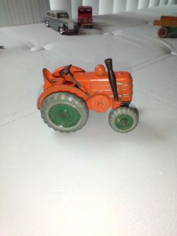 Dinky Toys Tractor